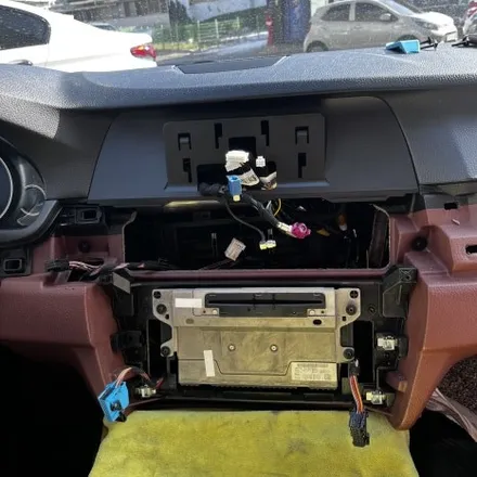 광주 순천 광양 BMW F10 520d 원격시동 m핸들 15인치 안드로이드올인원 시공 미스터커스텀 / 부산 해운대
