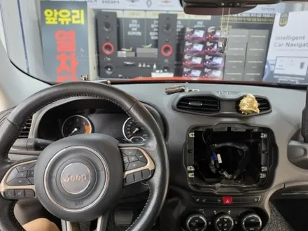 울산 안드로이드 올인원  설치 ● 안드로이드 네비 설치 잘 하는 곳 [ 지프 레니게이드 ] / 울산 중구
