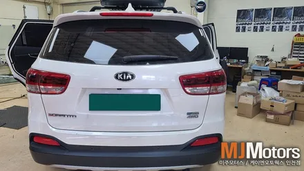 SUV 세미 캠핑카 올 뉴쏘렌토 차량 트렁크라인에 맞춰 뒷자석 폴딩 시트 개조 / 인천, 미추홀