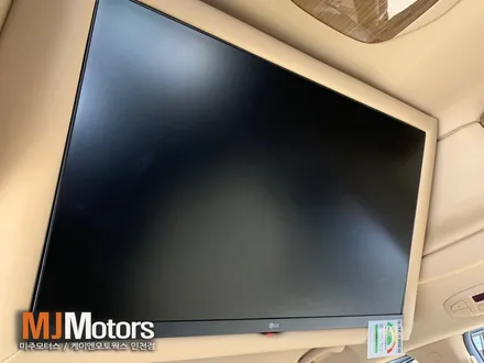 더뉴카니발 자동차 천장 모니터 설치 27인치 LG 스마트 TV 용품 튜닝 / 인천, 미추홀 주안동