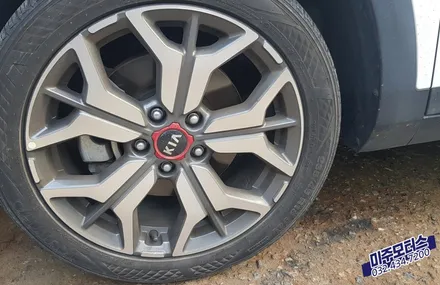 [공지] 인천 기아 셀토스 신형 NEW KIA 엠블럼 마크 순정 부품 교체 튜닝하기 / 인천, 미추홀