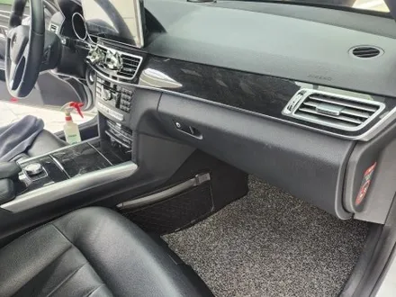 울산 벤츠 W212 E300 실내랩핑 / 울산광역시 북구
