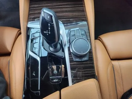 울산 BMW 520i 실내랩핑 우드 죽이기 / 울산광역시 북구