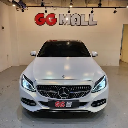 벤츠 c220d 골드 펄 사틴화이트 전체랩핑! 오직 GG몰에서만 / 김포시 마산동