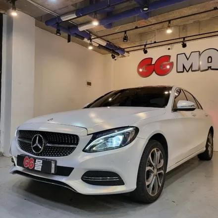 벤츠 c220d 골드 펄 사틴화이트 전체랩핑! 오직 GG몰에서만 / 김포시 마산동