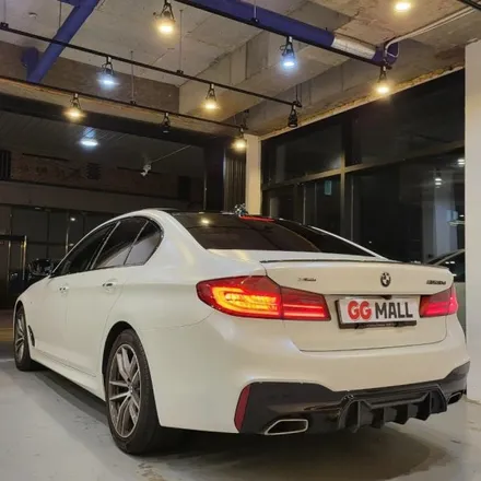 Bmw 520d 에이버리 사틴화이트 전체랩핑 시공 / 김포시 마산동