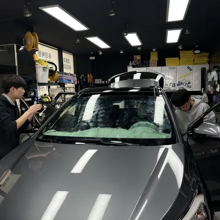 싼타페DM 레이노 크로마R 썬팅시공!보라색으로 변질된 필름 제거 후 재시공 작업/영종도 썬팅 전문점 모빌리언