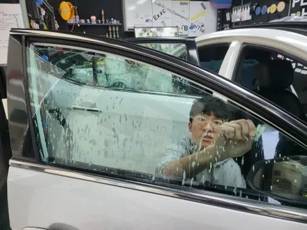 영종도 유일 자동차 썬팅 유리교환을 한번에! 레이노썬팅 전문점