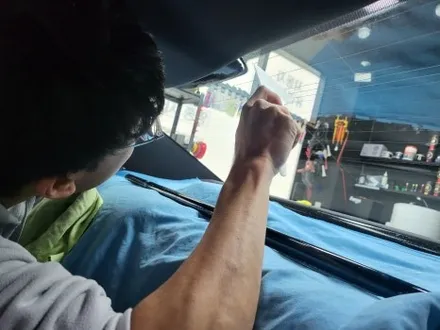 영종도 유일 자동차 썬팅 유리교환을 한번에! 레이노썬팅 전문점