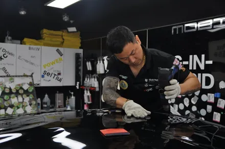 테슬라 모델Y 전체 틴팅 시공 영종도 레이노 썬팅 전문점