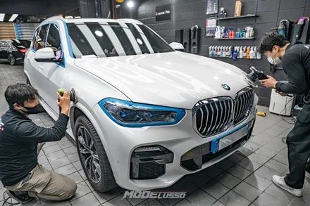 BMW X5 M30d 정밀 광택 & 유리막코팅 / 분당 모드개러지 / 성남 분당, 서현, 판교,