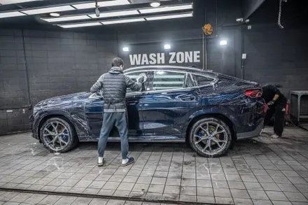 분당 디테일링 세차 BMW X6 기본 세차가 모든 시작입니다 / 성남시 분당구 서현동