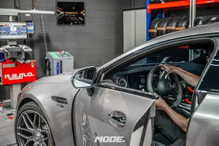 벤츠 AMG GT 43 엔진오일 교환 휠 얼라인먼트 빠르고 정확하게! 분당 모드개러지 / 성남 분당, 서현, 판교,