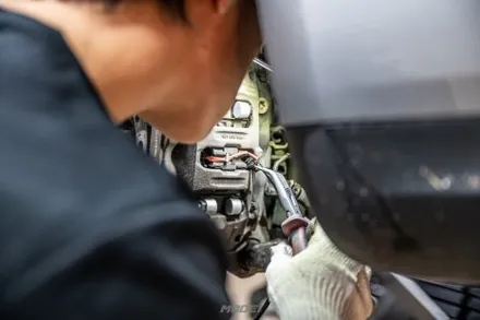 분당 브레이크 패드 교환 포르쉐 파나메라 4 신뢰의 브렘보 / 성남시 분당구 서현동