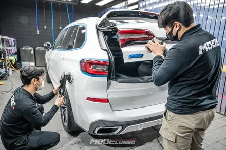 BMW X5 M30d 정밀 광택 & 유리막코팅 / 분당 모드개러지 / 성남 분당, 서현, 판교,