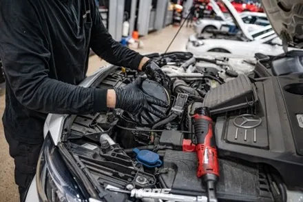 분당 엔진오일 교환 / 벤츠 GLA 45 AMG / 모드개러지 / 성남 분당, 서현, 판교,