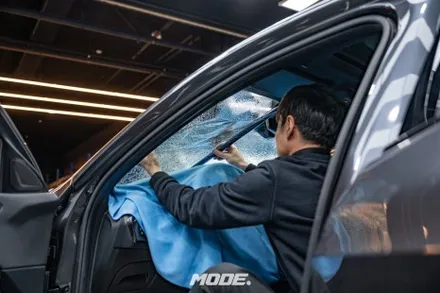 BMW 118d 썬팅 제거 및 재 시공 후퍼옵틱 필름으로 완벽하게 분당 모드개러지 / 성남 분당, 서현, 판교,