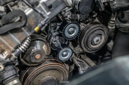 분당 알터네이터 교환 BMW 320d 겉벨트 웜기어 교환 전기부터 조향까지, 핵심 3종 정비 / 성남시 분당구 서현동