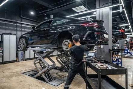 분당 브레이크 디스크 교환 벤츠 AMG C63S 쿠페 / 성남시 분당구 서현동
