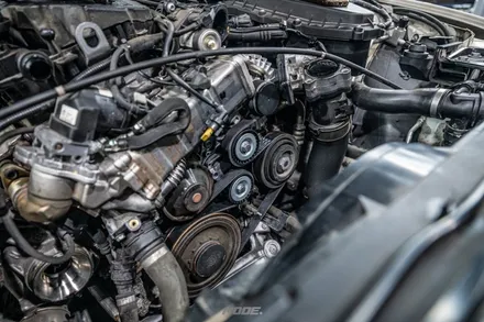 분당 알터네이터 교환 BMW 320d 겉벨트 웜기어 교환 전기부터 조향까지, 핵심 3종 정비 / 성남시 분당구 서현동
