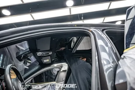 BMW 118d 썬팅 제거 및 재 시공 후퍼옵틱 필름으로 완벽하게 분당 모드개러지 / 성남 분당, 서현, 판교,