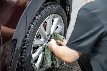 분당 엔진오일 / 브레이크 오일 / 브레이크 패드 / 타이어 / 향균필터 / BMW 미니 클럽맨 3세대 / 모드개러지 성남 분당점 / 성남 분당, 서현, 판교,
