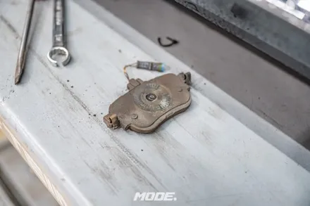 벤츠 E300 브레이크 오일 교환! (feat. TRW DOT 4)  분당 모드개러지 / 성남 분당, 서현, 판교,