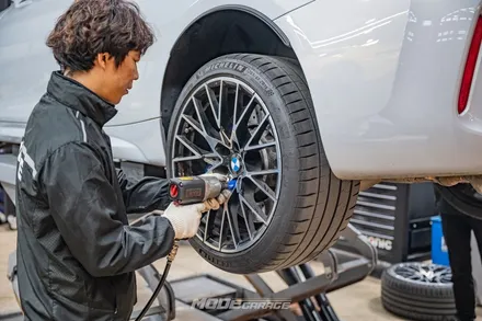 BMW M2 BC 레이싱 2WAY 서스펜션 교체 & 휠 타이어 교체 / 분당 모드개러지 / 성남 분당, 서현, 판교,