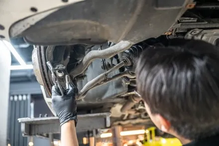 분당 타이로드 엔드 어셈블리 교환 BMW 320i / 성남시 분당구 서현동