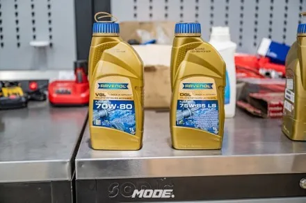 BMW M340i 투어링 메인터넌스! TC 오일이 뭐에요?? 분당 모드개러지 / 성남 분당, 서현, 판교,