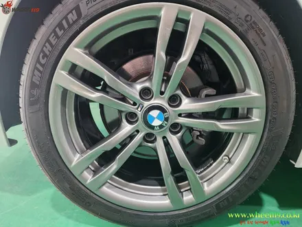 bmw f30 320i 휠복원 순정 색상으로 도색 / BMW / 3시리즈 (F30) / 부천, 광명