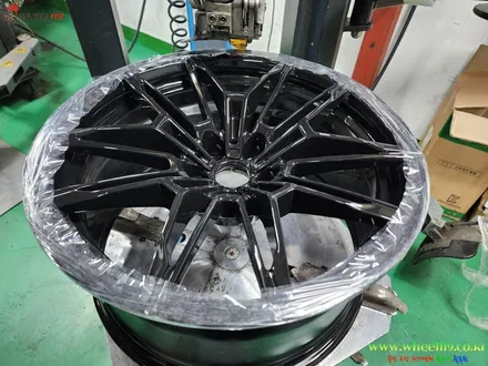 BMW G80 M3 순정 휠 색상 변경 블랙유광 휠도색 휠복원 부천 / 부천, 광명