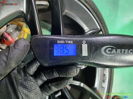 부천 휠도색 벤츠 cls53 amg 블랙유광 색상으로 자동차휠 도색 과정 알아보기 / 벤츠 / CLS-클래스 C257 / 부천, 광명