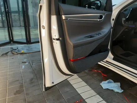 그랜저 하이브리드 신차패키지 안 할 이유 없쥬? / 수원시 오목천동