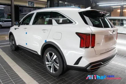 쏘렌토 MQ4신차패키지 스타일 6번 레인보우 V90!! / 수원시 오목천동