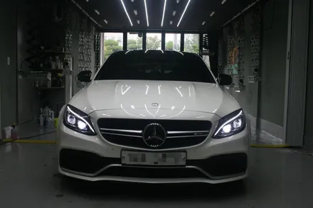부산 PPF 시공 무황변으로 ^^ (C63 AMG) / 부산 수영구 망미동