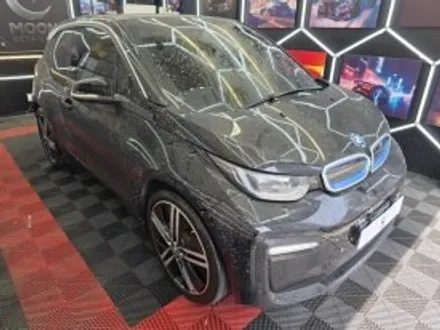 BMW I3 프리미엄 세차 케어 - 비자국까지 말끔하게 외장 관리는 대덕구 비래동 문디테일링 / 대전 대덕구 비래동