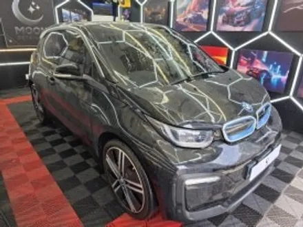 BMW I3 프리미엄 세차 케어 - 비자국까지 말끔하게 외장 관리는 대덕구 비래동 문디테일링 / 대전 대덕구 비래동