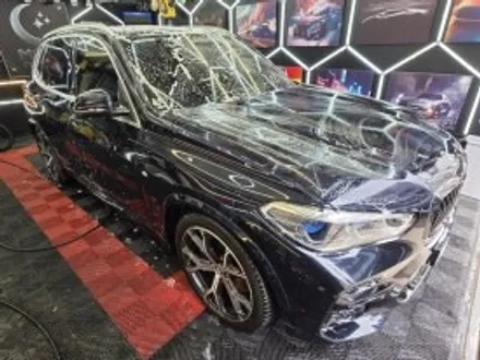 미루고 미뤘던 세차, 지금이 타이밍 문디테일링 프리미엄 세차 케어 BMW X5 / 대전 대덕구 비래동