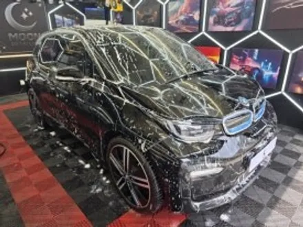 BMW I3 프리미엄 세차 케어 - 비자국까지 말끔하게 외장 관리는 대덕구 비래동 문디테일링 / 대전 대덕구 비래동