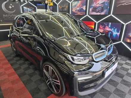 BMW I3 프리미엄 세차 케어 - 비자국까지 말끔하게 외장 관리는 대덕구 비래동 문디테일링 / 대전 대덕구 비래동
