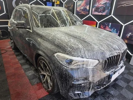 빛을 기억하는 차, 그 이름은 BMW X5 대전 대덕구 문디테일링 세차 광택 유리막코팅 / 대전 대덕구 비래동