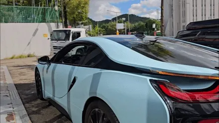bmw i8 사틴 전체 랩핑, 기존 필름 제거부터 완벽 시공까지 (모토슈트) / 부천, 인천