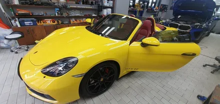 송파 PROSCHE BOXSTER GTS - 주말이면 꼭 시공하고 싶은 블랙박스 시공! 포르쉐 박스터에 2채널 블랙박스 공임작업! / 잠실, 삼전, 송파