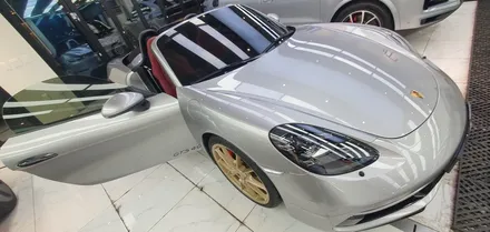 잠실 PROSCHE 718 BOXSTER GTS - 포르쉐 박스터에 거치대 사용하지 않고 2채널 블랙박스(아이나비 QXD1 PLUS) 출장 시공하기! / 잠실, 삼전, 송파