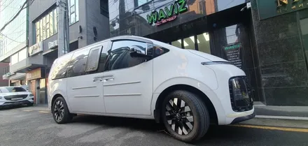 잠실 HYUNDAI STARIA - 차박시 전면을 완벽하게 가릴수 있는 중간커튼을 스타리아에 시공 하였습니다. / 잠실, 삼전, 송파