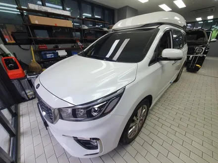 잠실 KIA ALL NEW CARNIVAL HI LIMOUSIN - 카니발 하이리무진의 파손된 샤크안테나 교체! / 잠실, 삼전, 송파