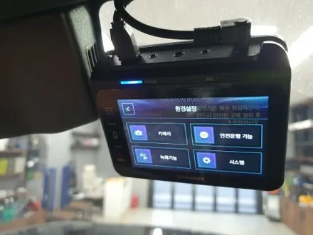 잠실 LAND ROVER DEFENDER - 디펜더 순정 블랙박스 탈거후 아이나비 QXD1PLUS 설치! / 잠실, 삼전, 송파