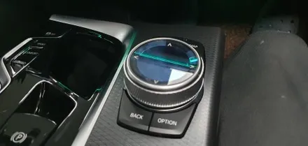 BMW 6GT - 와비즈를 자주 찾아주시는 6GT 고객님의 회오리 앰비언트와 스피커, 크리스탈 패키지 공임작업! / 잠실, 삼전, 송파