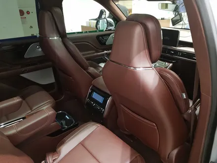 LINCOLN AVIATOR - 리어모니터 & 아이나비 QXD MEGA / 잠실, 삼전, 송파